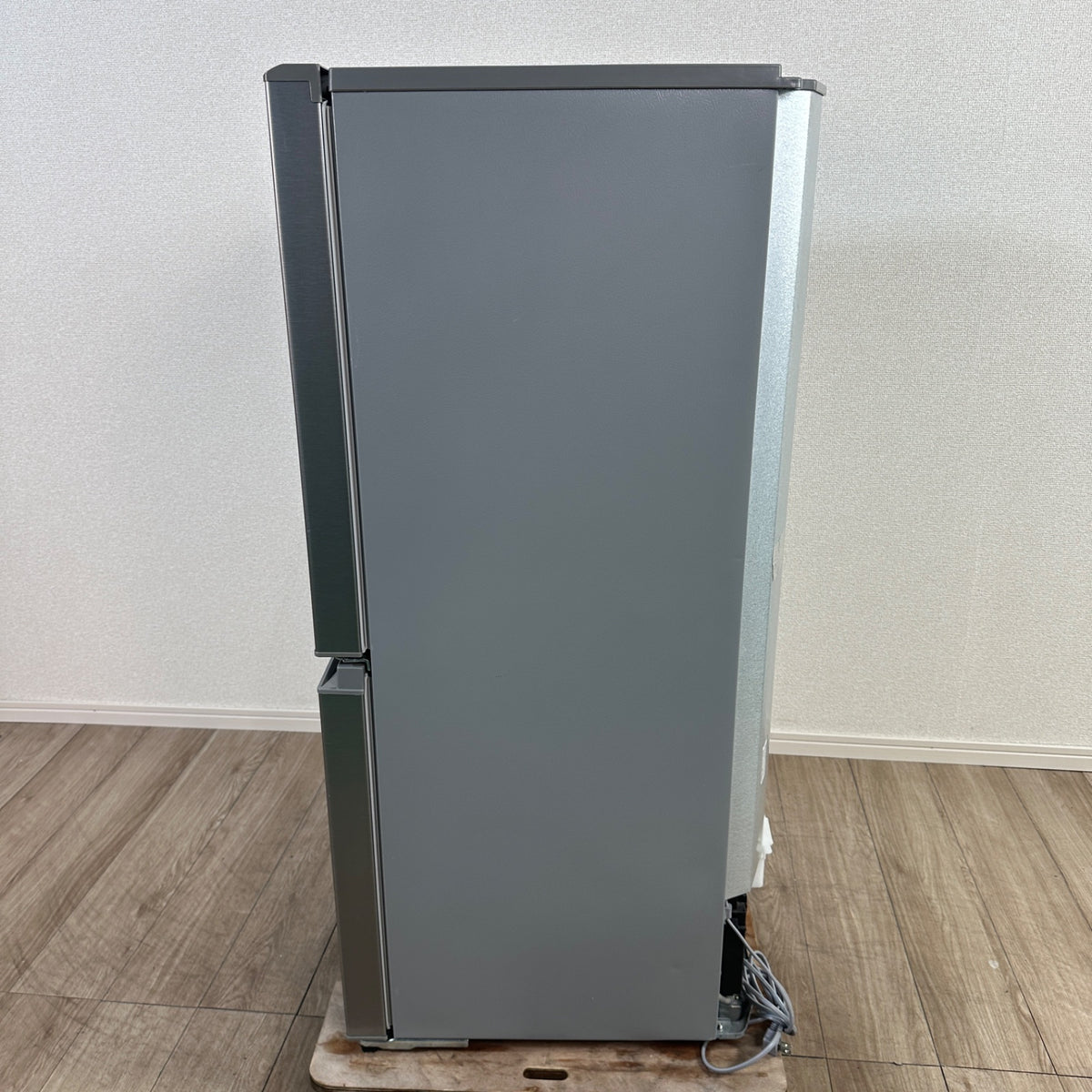 中古 冷蔵庫 AQUA AQR-13K 126L 2021年製 写真3