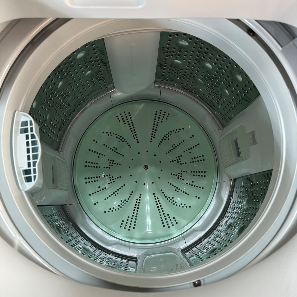 中古 縦型洗濯機 HITACHI 縦型 BW-V70GE9 7kg 2022年製 写真8