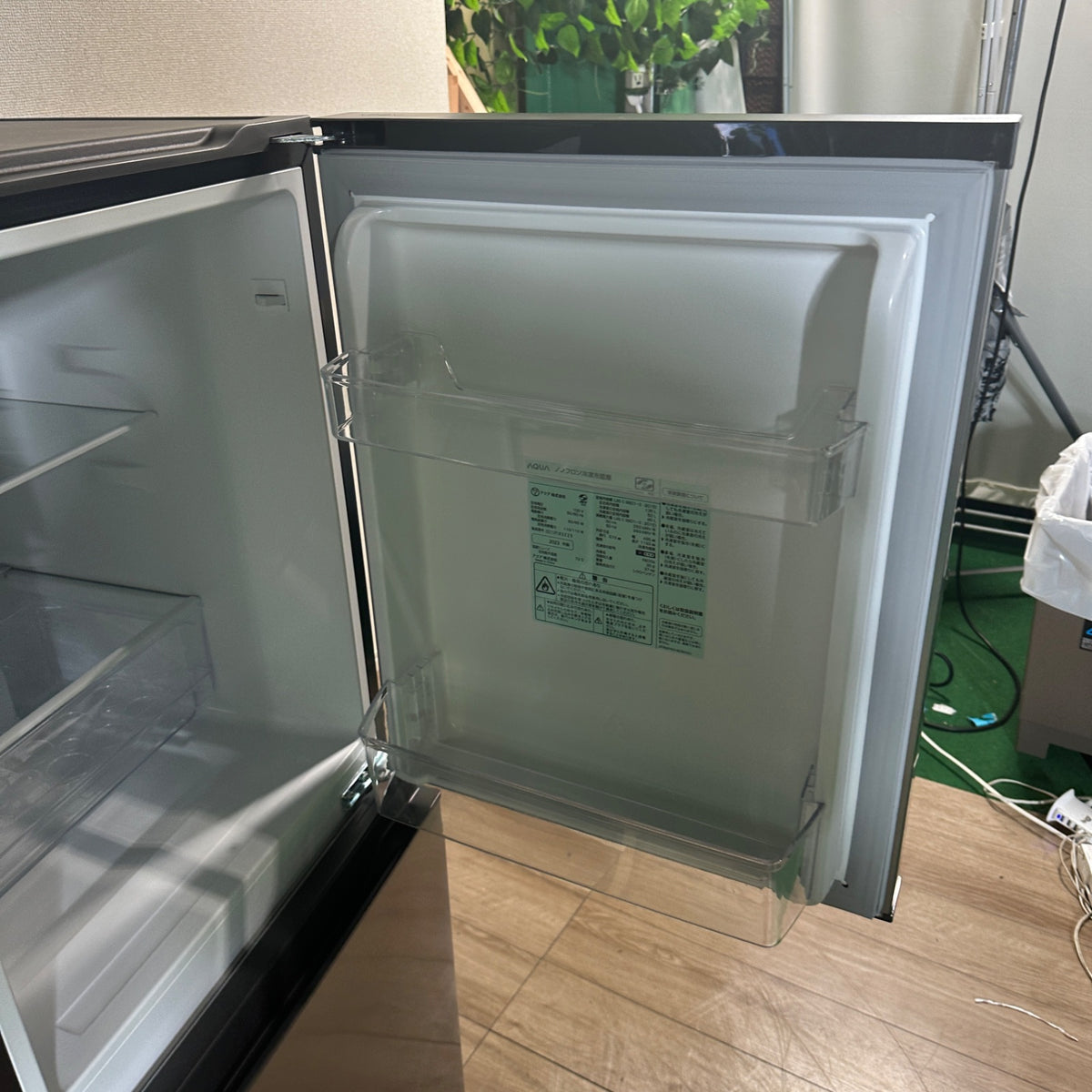 中古 冷蔵庫 AQUA AQR-14N 135L 2023年製 写真5