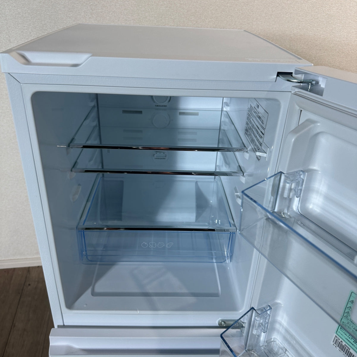 中古 冷蔵庫 Hisense HR-G13C 135L 2024年製 写真6