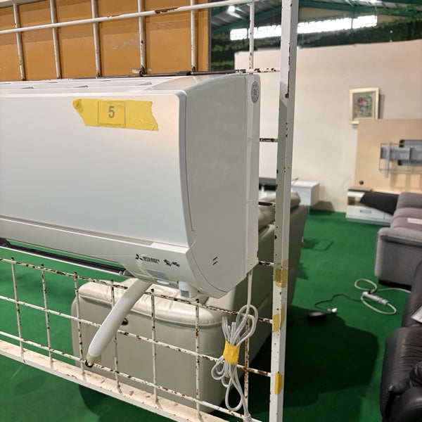 中古 エアコン MITSUBISHI MSZ-S2222 6畳 2023年製 写真3