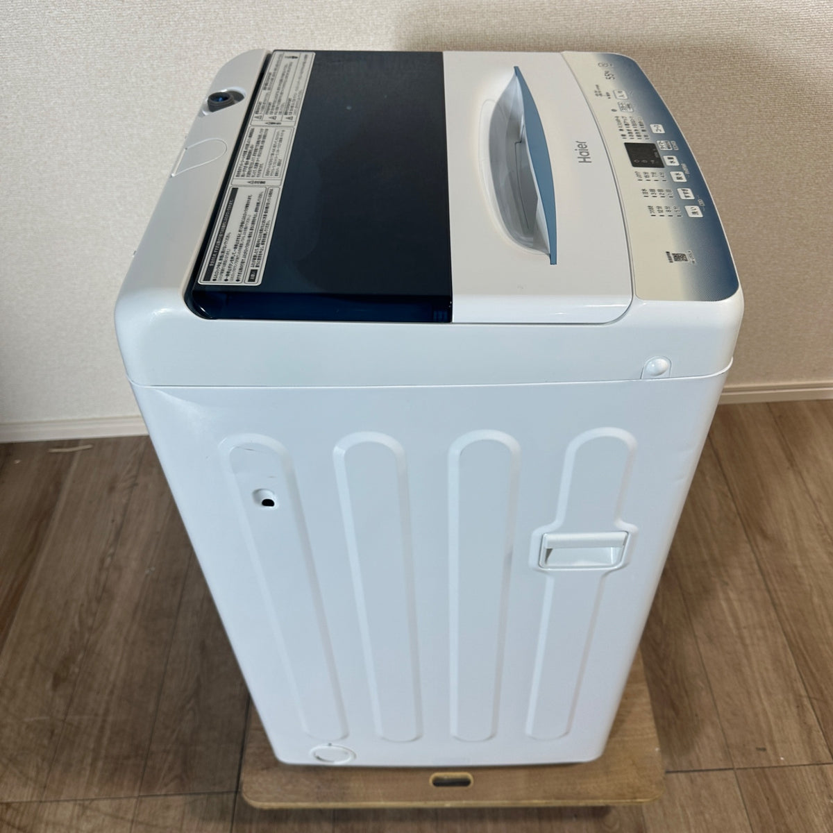 中古 縦型洗濯機 Haier JW-U55LK 5kg 2023年製