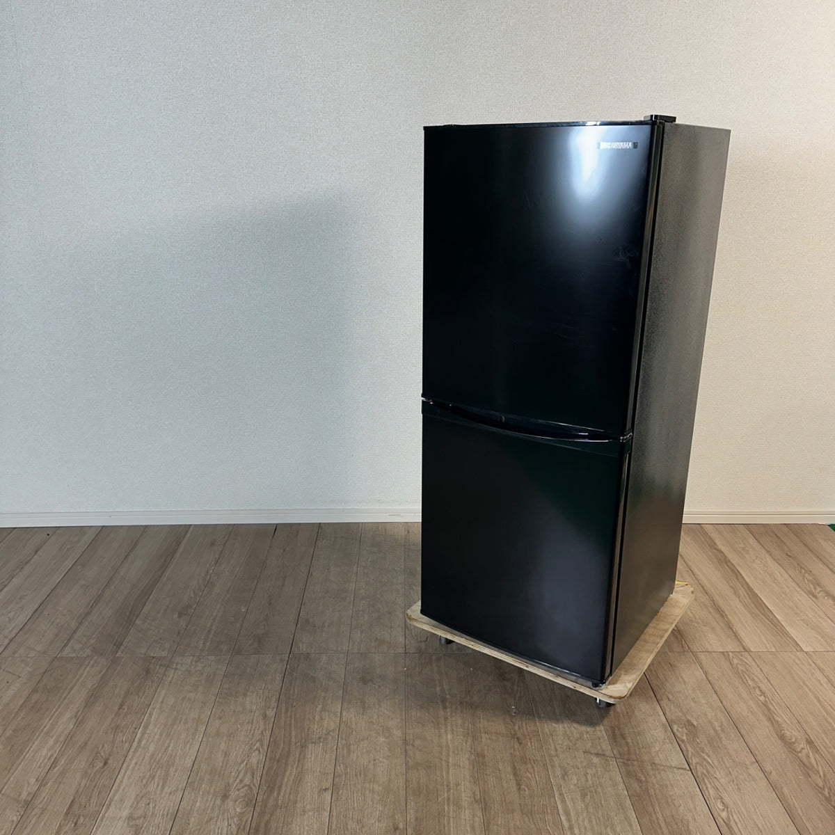 中古 冷蔵庫 IRIS OHYAMA IRSD-14A 142L 2023年製 写真1