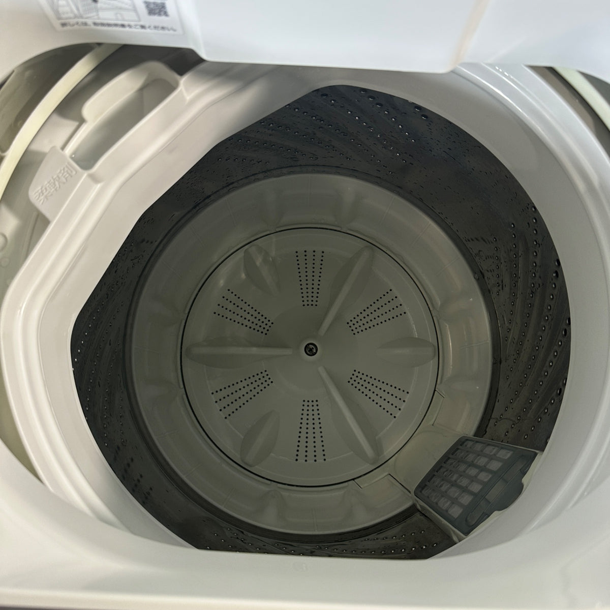 中古 縦型洗濯機 Panasonic NA-F70PB14 7kg 2021年製 写真8