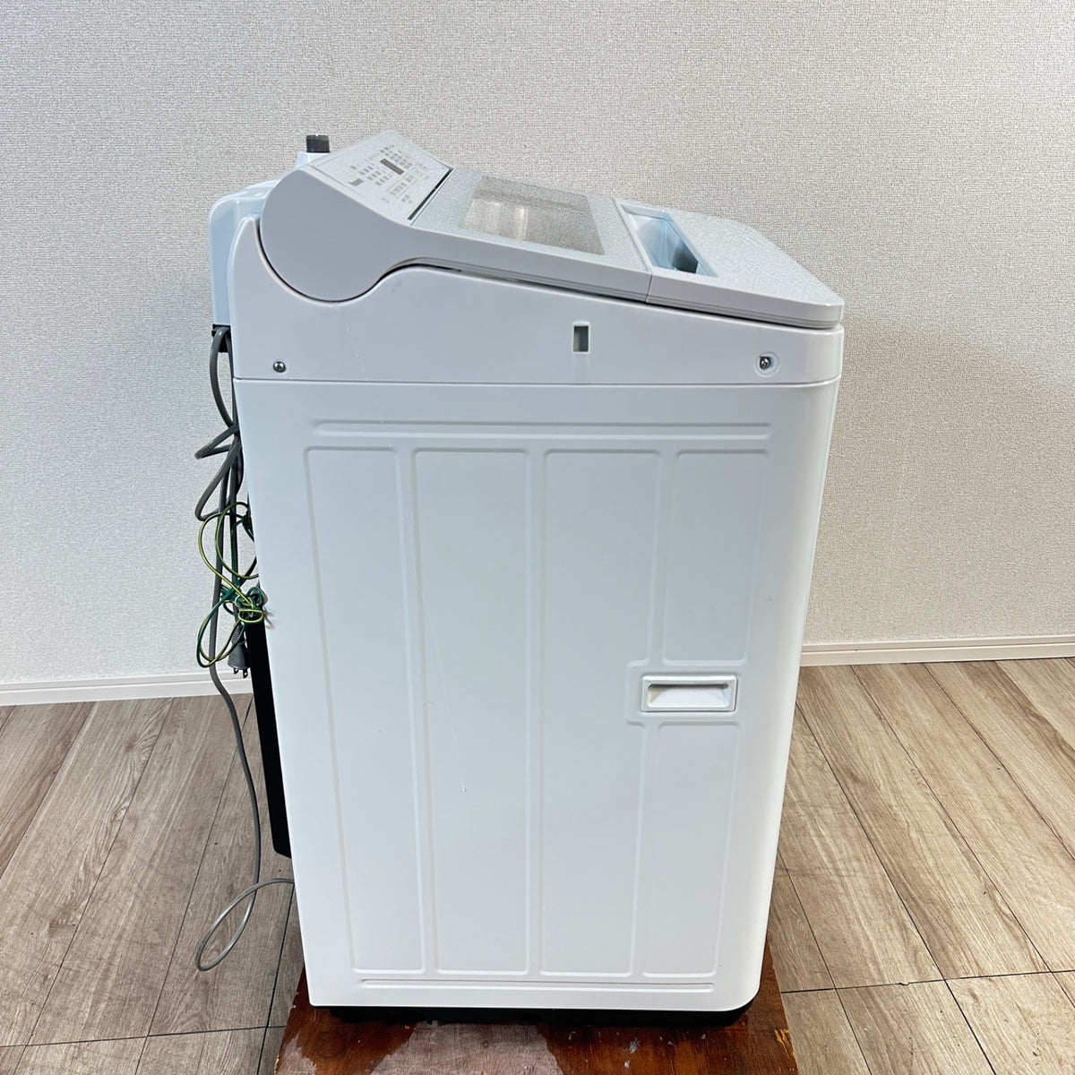 中古 縦型洗濯機 Panasonic NA-FA7H1 7kg 2022年製 写真3