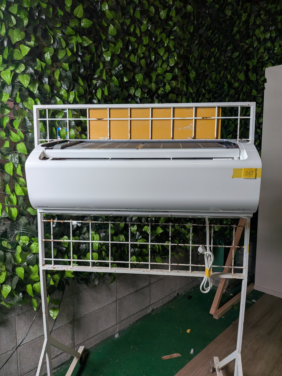 中古 エアコン HITACHI RAS-JT63L2E9 20畳 2021年製 写真2