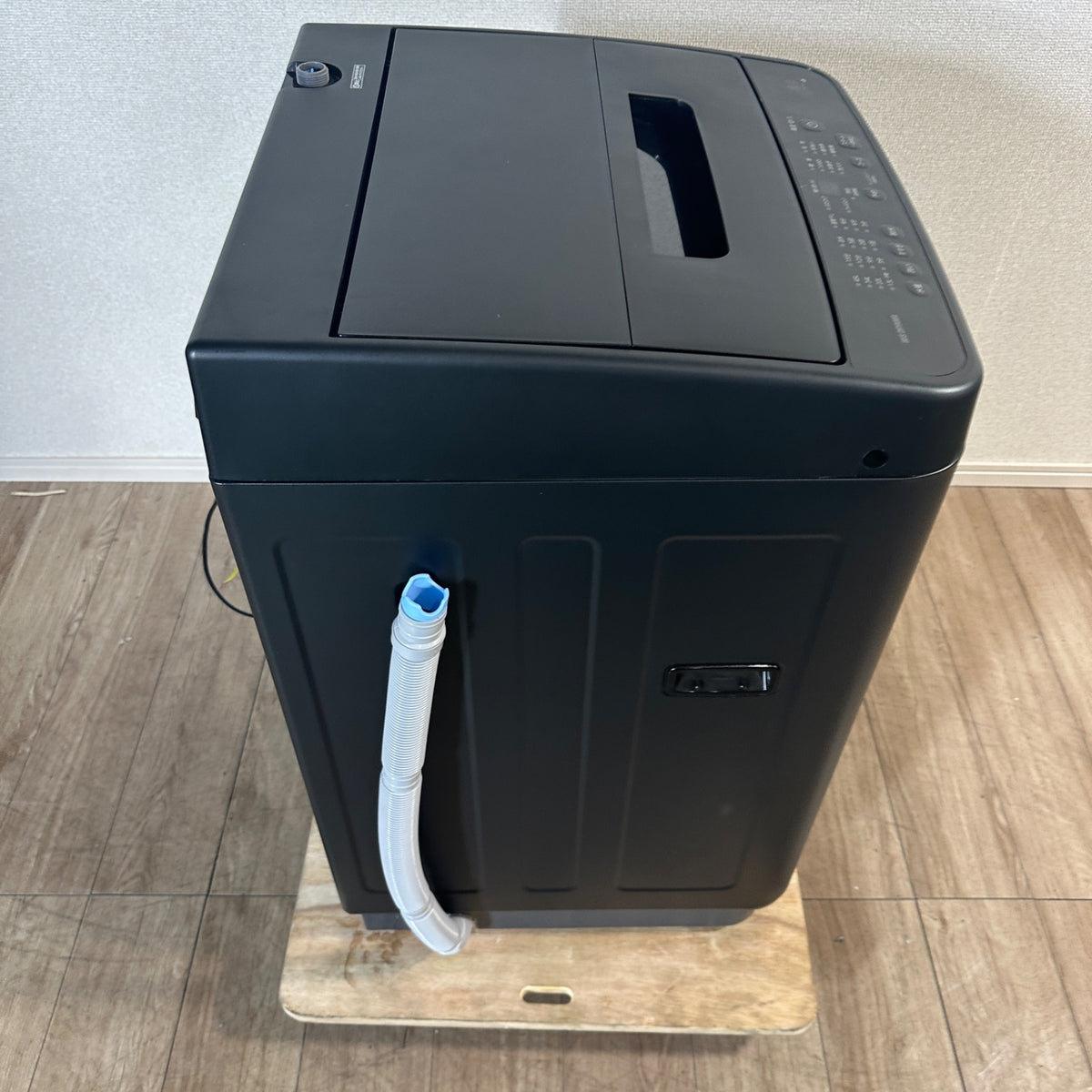 中古 縦型洗濯機 IRIS OHYAMA IAW-T606 6kg 2024年製 写真4