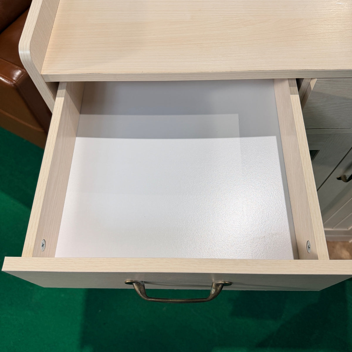 中古 食器棚 カウンタータイプ ベージュ 写真8
