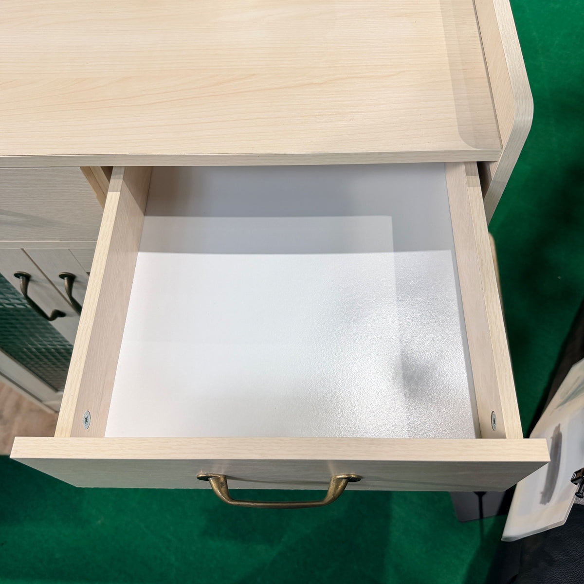 中古 食器棚 カウンタータイプ ベージュ 写真7