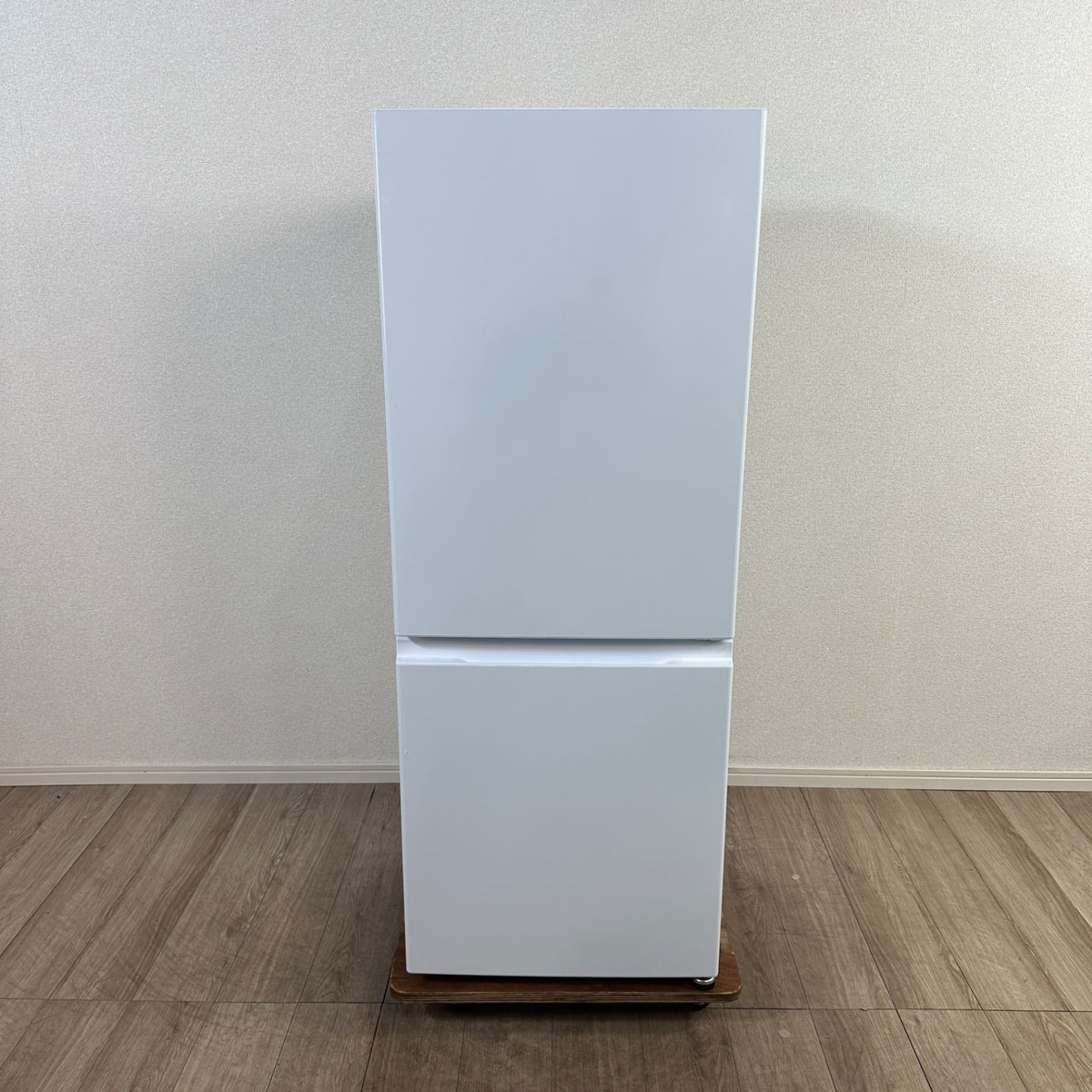 中古 冷蔵庫 AQUA AQR-20P 200L 2024年製 写真2