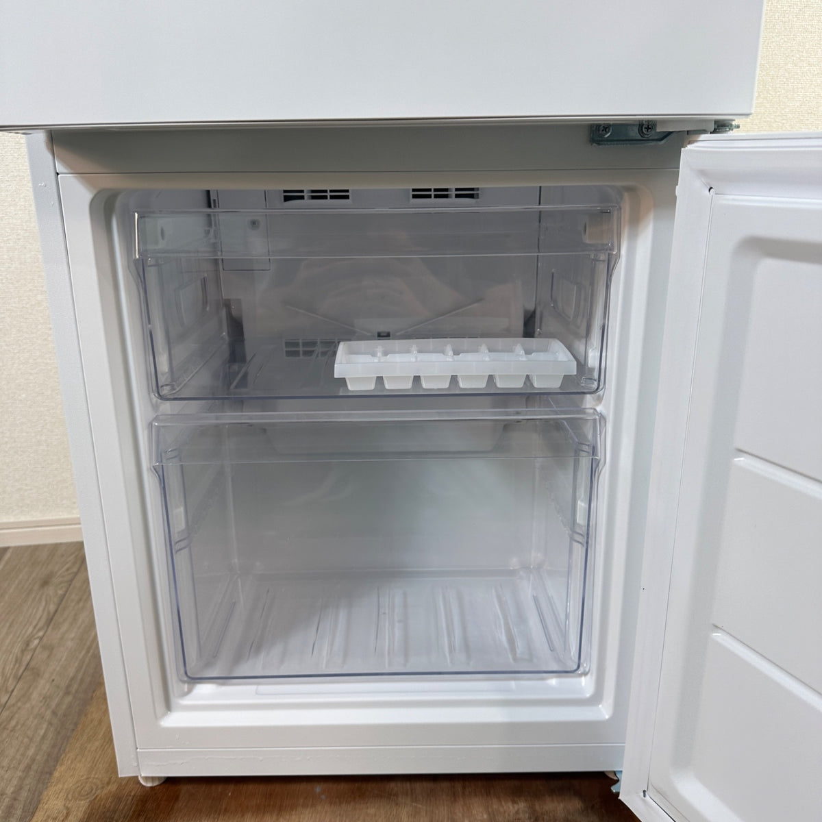 中古 冷蔵庫 Haier JR-NF121B 121L 2023年製 写真9