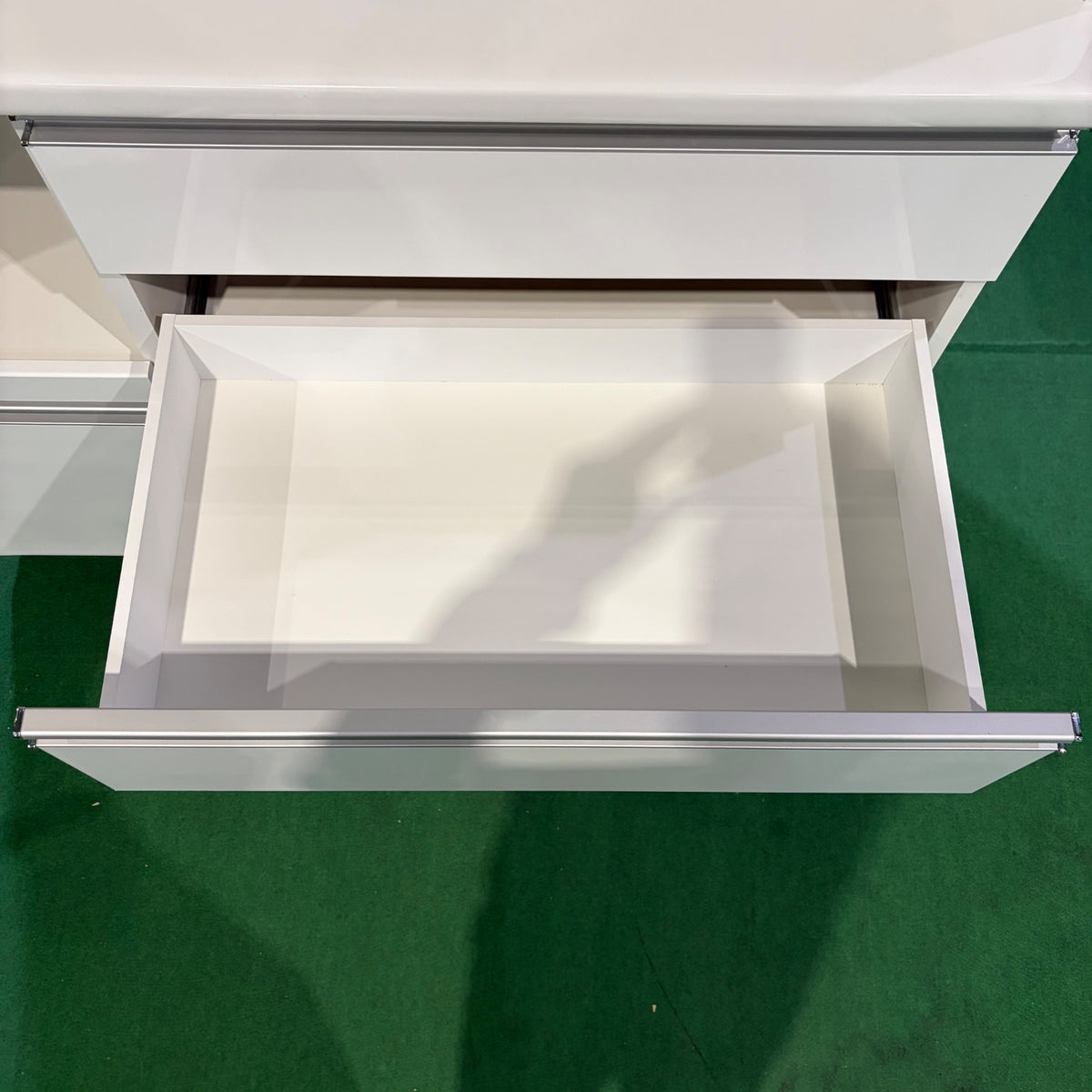 中古 食器棚 ミドルタイプ(幅81~139cm) ホワイト