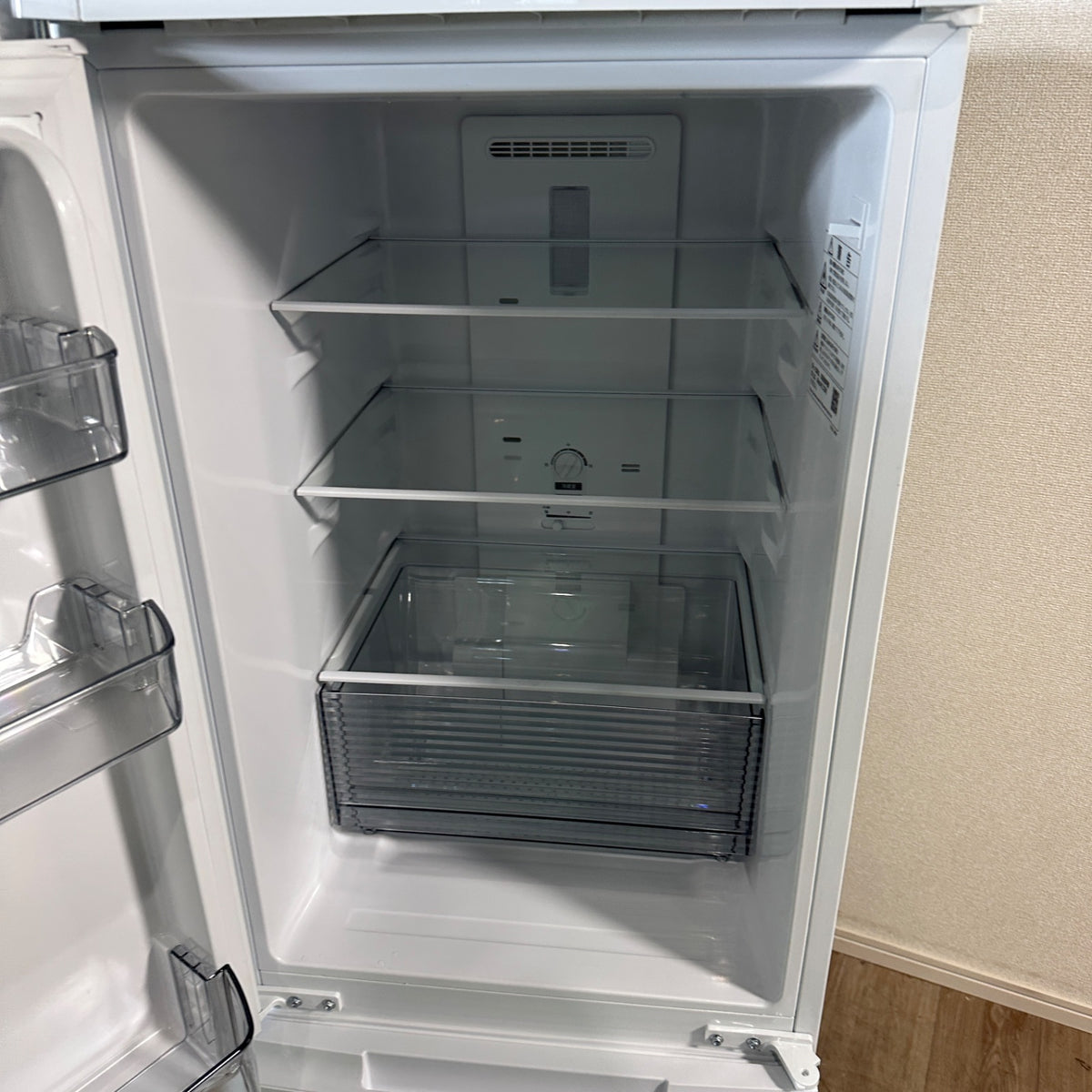 中古 冷蔵庫 SHARP SJ-D18K 179L 2024年製 写真6