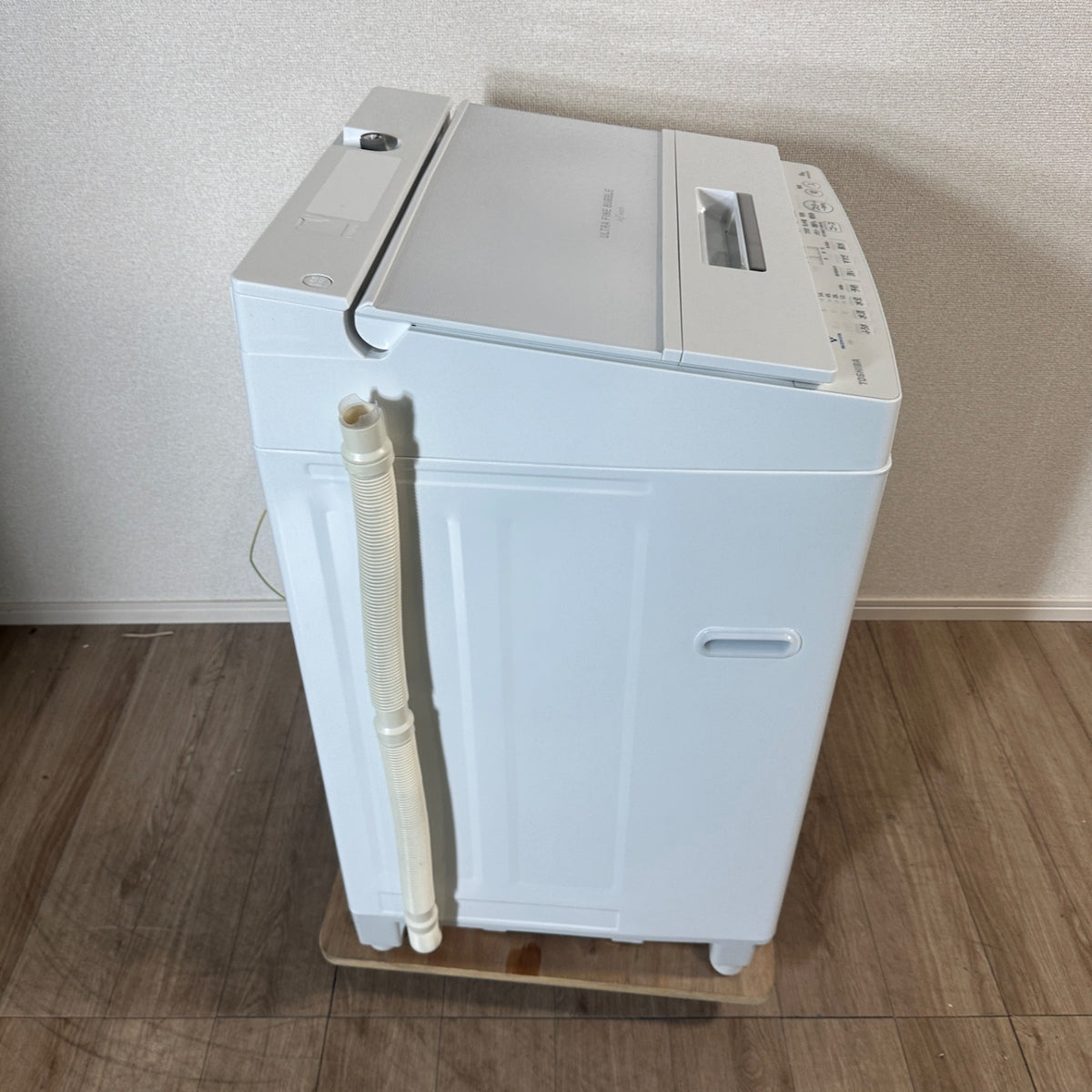 中古 縦型洗濯機 TOSHIBA AW-8DH2 8kg 2022年製