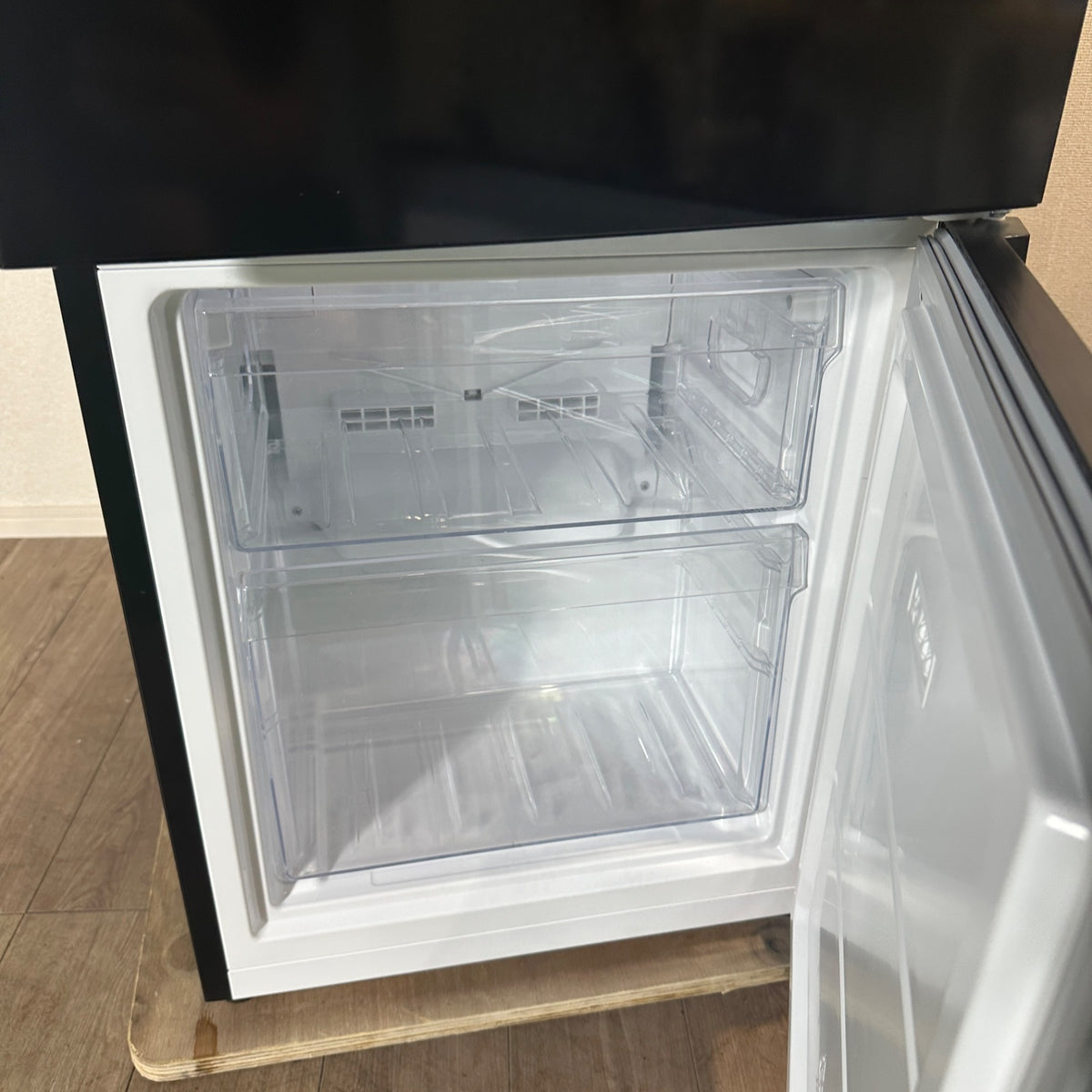 中古 冷蔵庫 Haier OBBR-121A 121L 2024年製