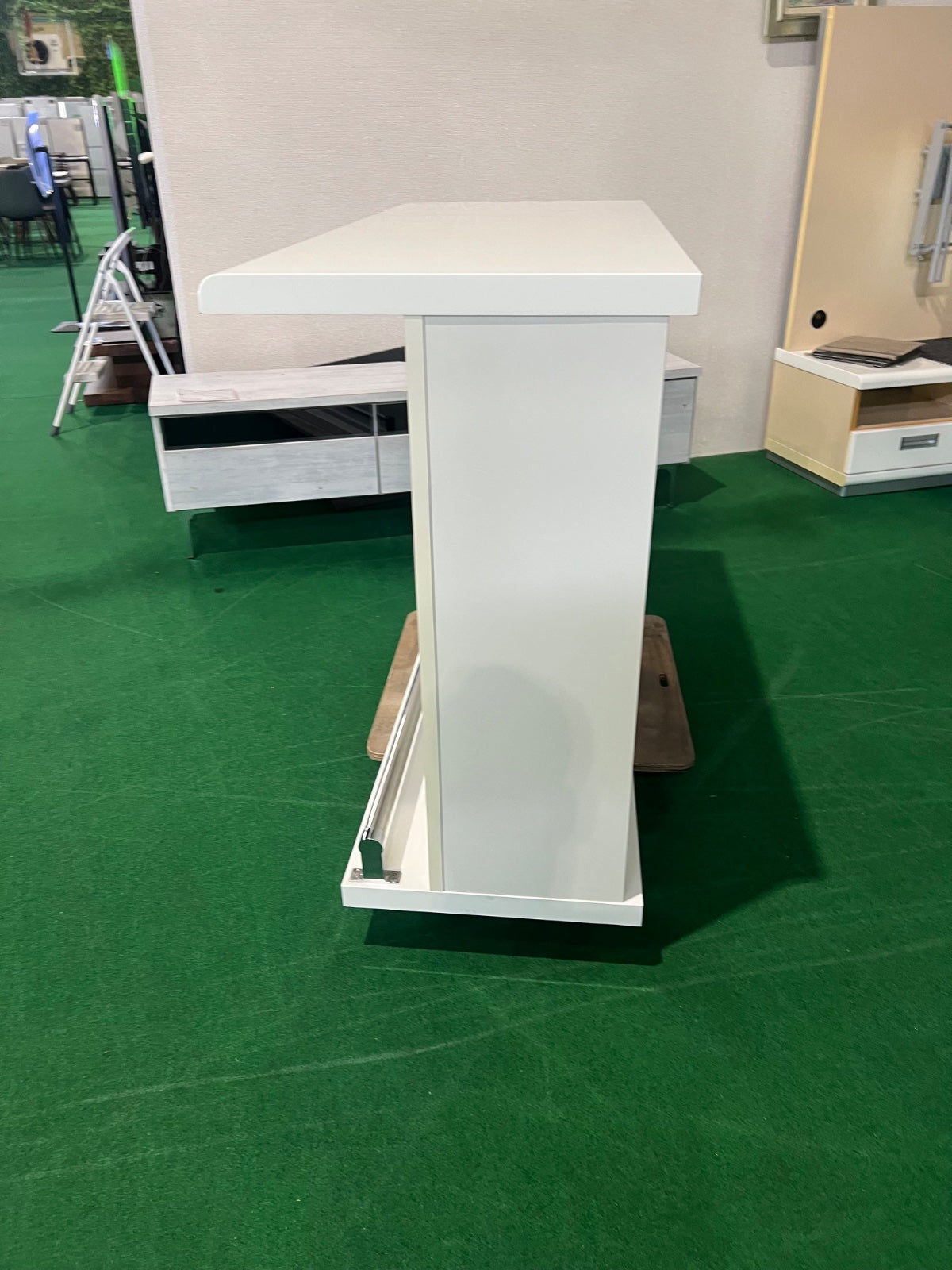 中古 食器棚 カウンタータイプ ホワイト