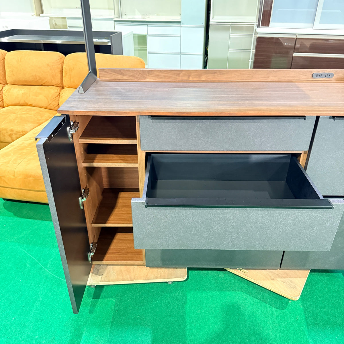 中古 食器棚 スリムタイプ(幅80cm以下) ブラウン 写真10