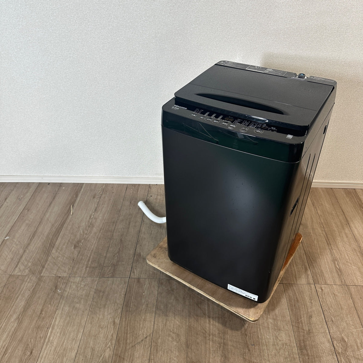 中古 縦型洗濯機 Hisense HW-K60B 6kg 2025年製