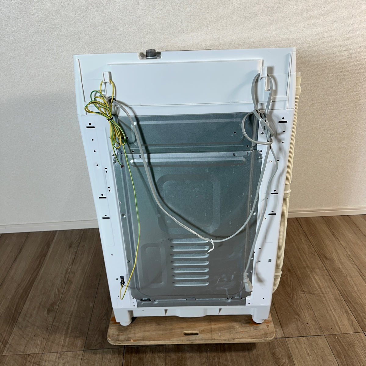 中古 縦型洗濯機 TOSHIBA AW-8DH1 8kg 2021年製 写真5