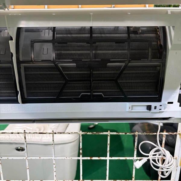 中古 エアコン Panasonic CS-365DJ 12畳 2025年製 写真6