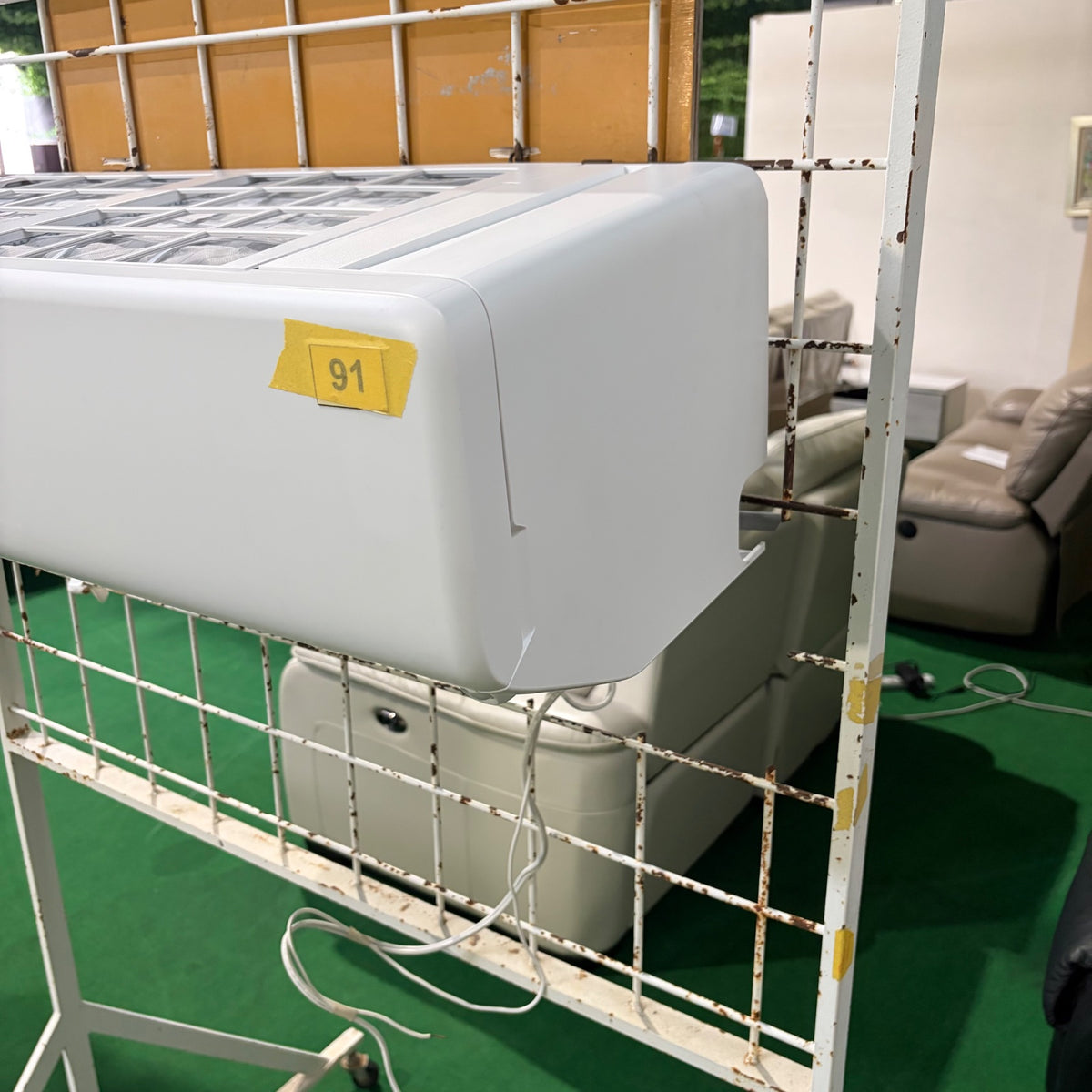 中古 エアコン FUJITSU AS-R223N 6畳 2024年製 写真3