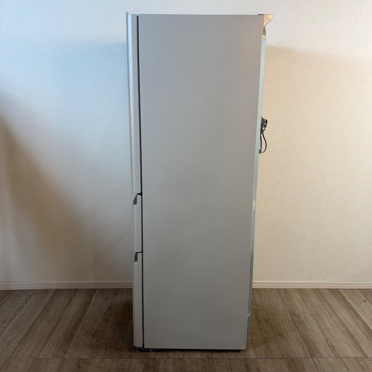 中古 冷蔵庫 TOSHIBA GR-U36SVL 356L 2022年製 写真3