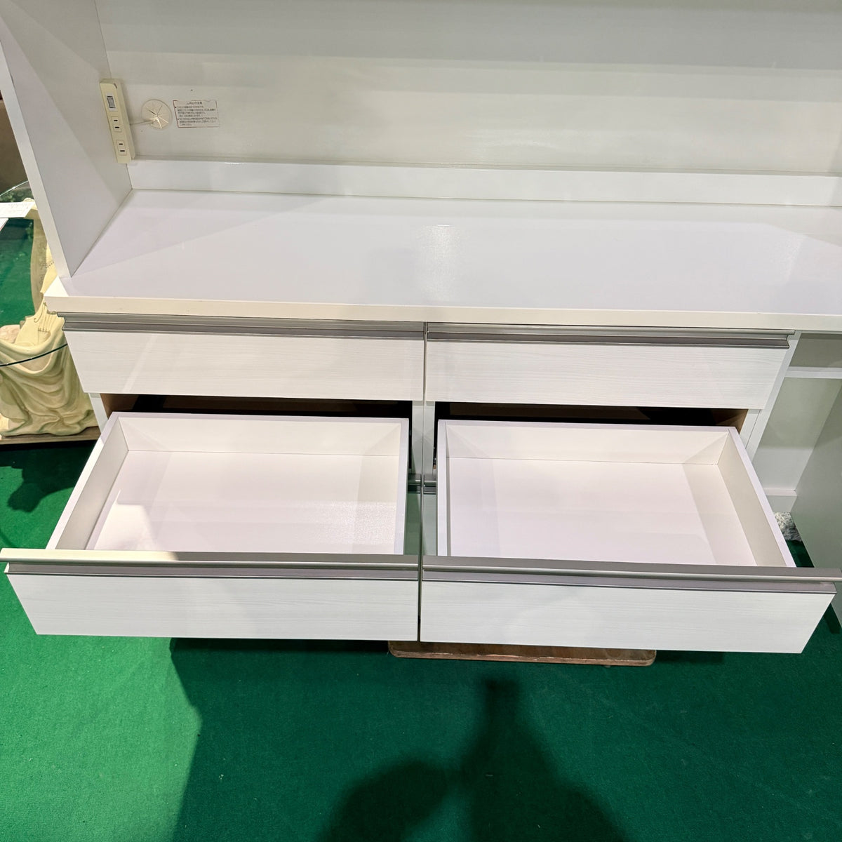中古 食器棚 スリムタイプ(幅80cm以下) ホワイト 写真10