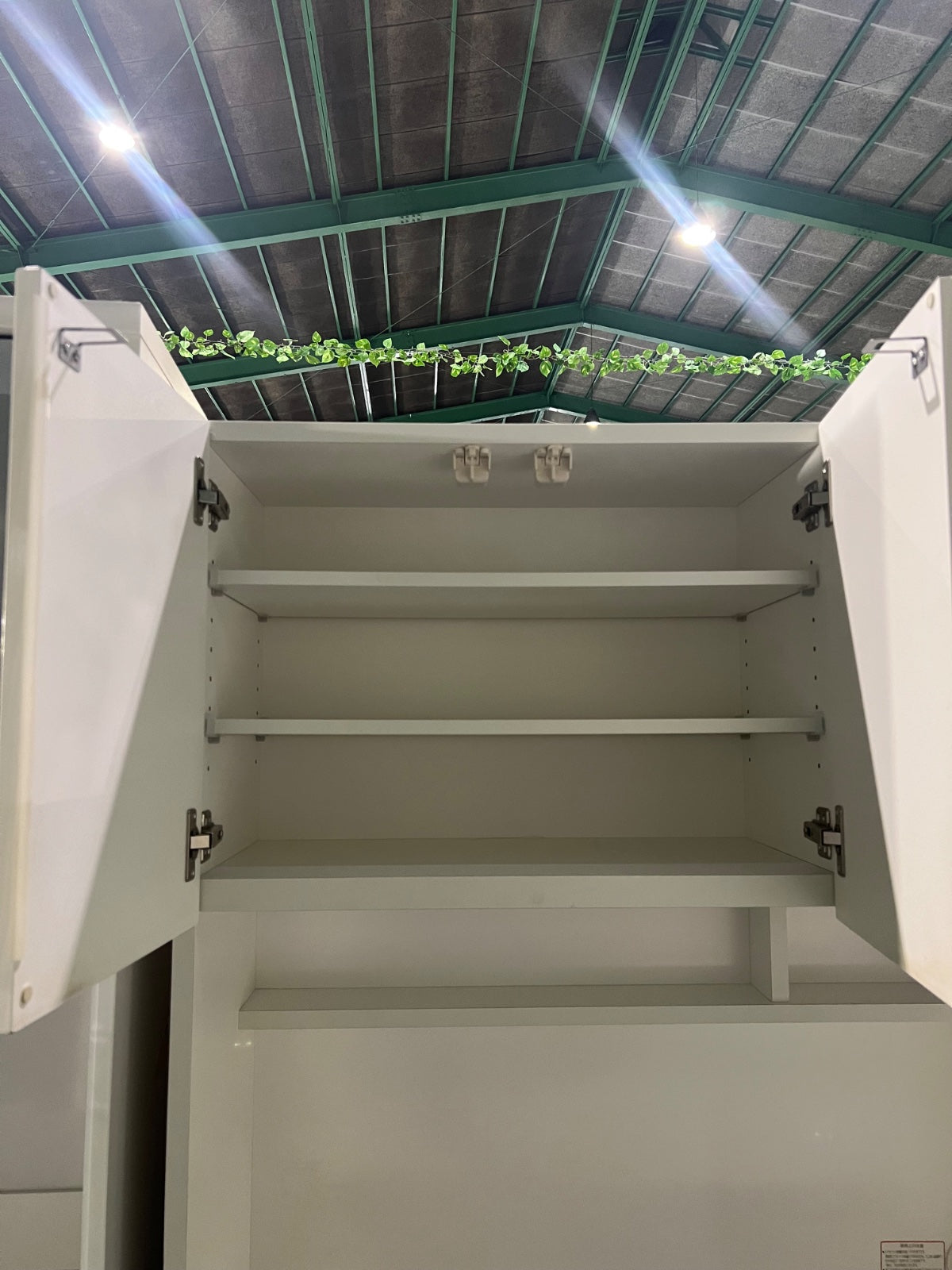 中古 食器棚 スリムタイプ(幅80cm以下) ホワイト