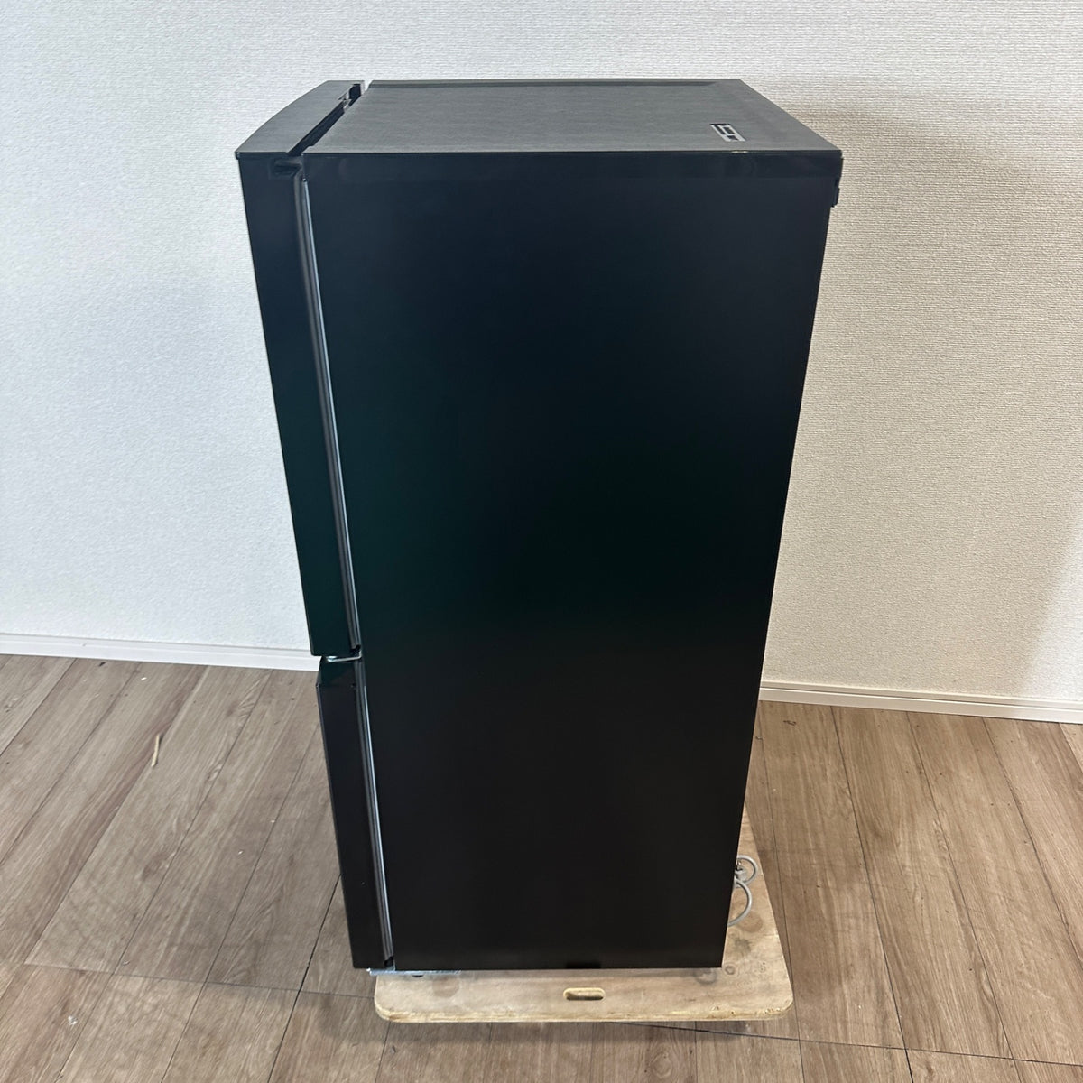 中古 冷蔵庫 Haier OBBR-121A 121L 2024年製