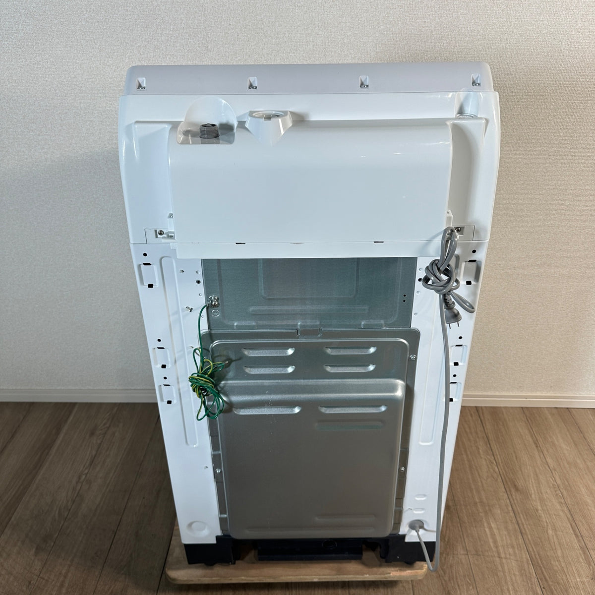 中古 縦型洗濯機 Panasonic NA-F8AKE1 8kg 2023年製