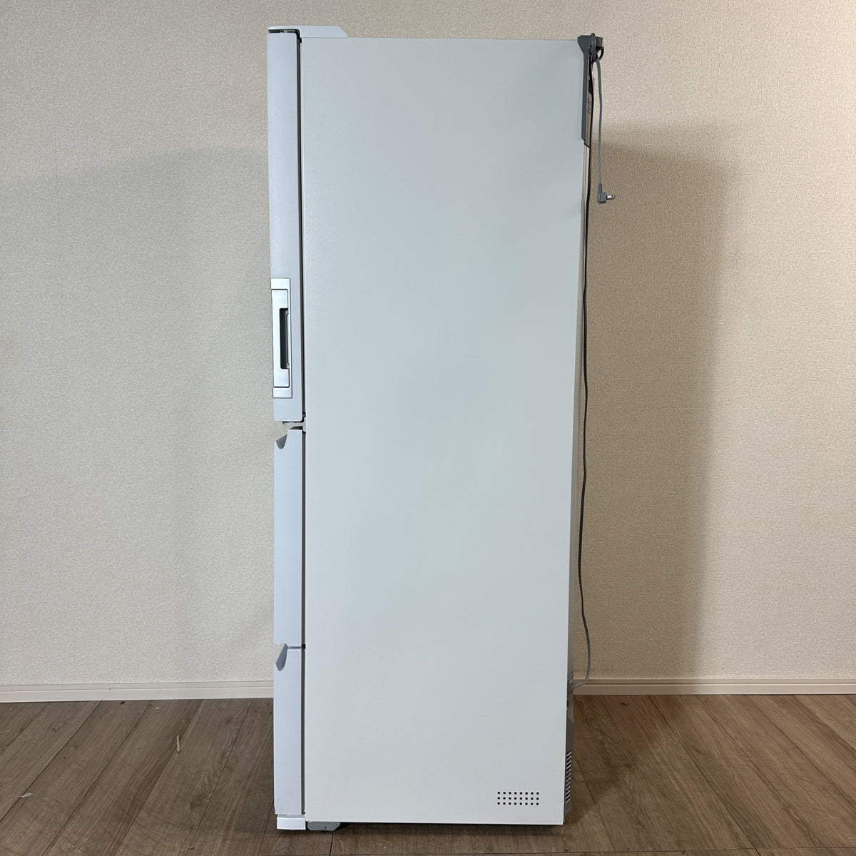 中古 冷蔵庫 SHARP SJ-GW35J 350L 2023年製 写真3