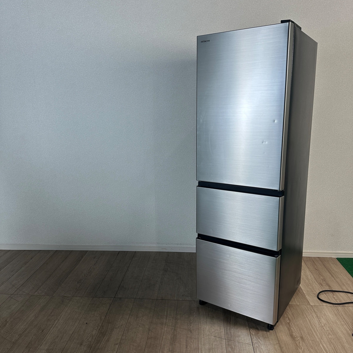 中古 冷蔵庫 HITACHI R-V32TV 315L 2024年製 写真1