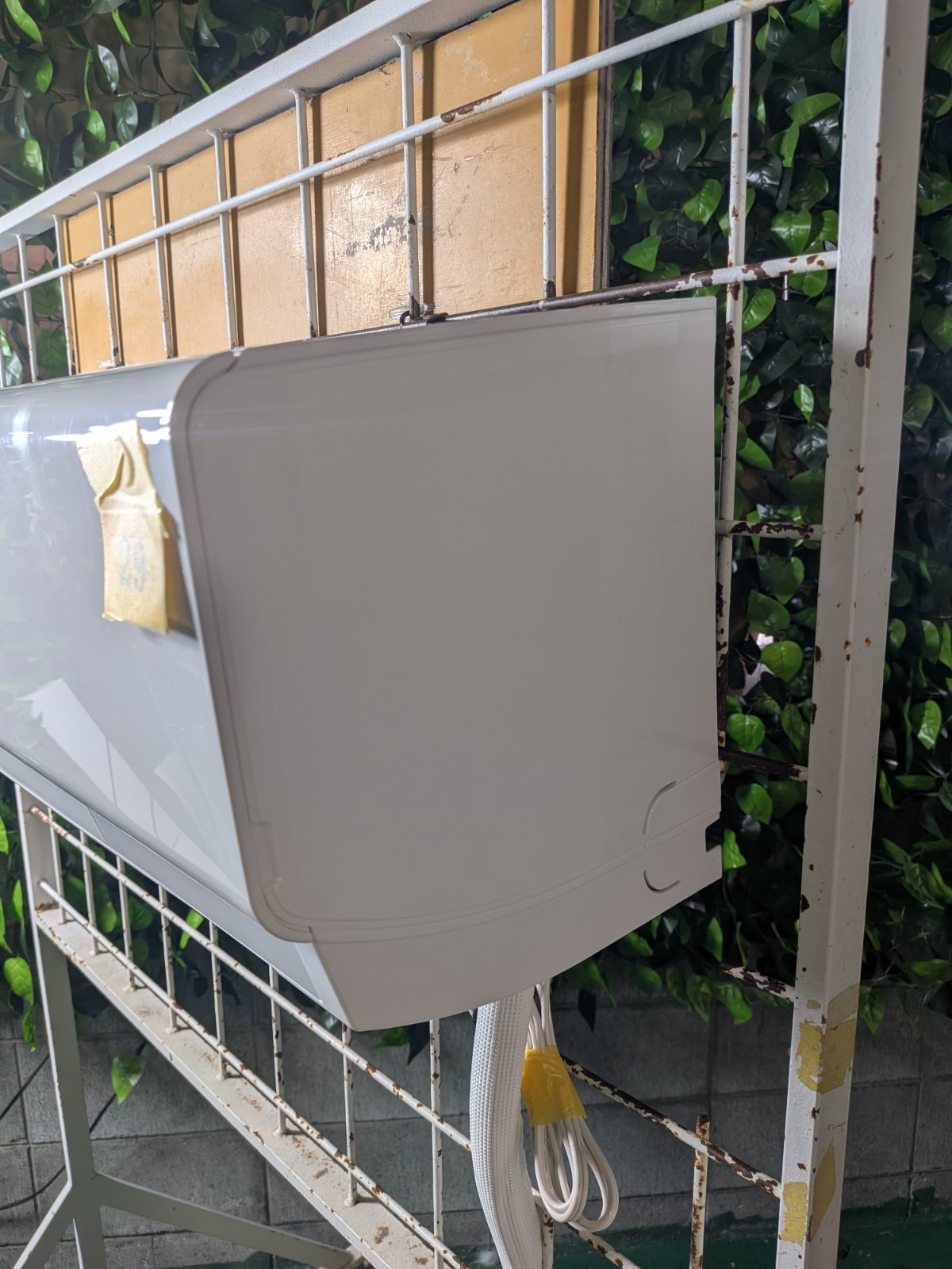 中古 エアコン TOSHIBA RAS-2815TM 10畳 2025年製