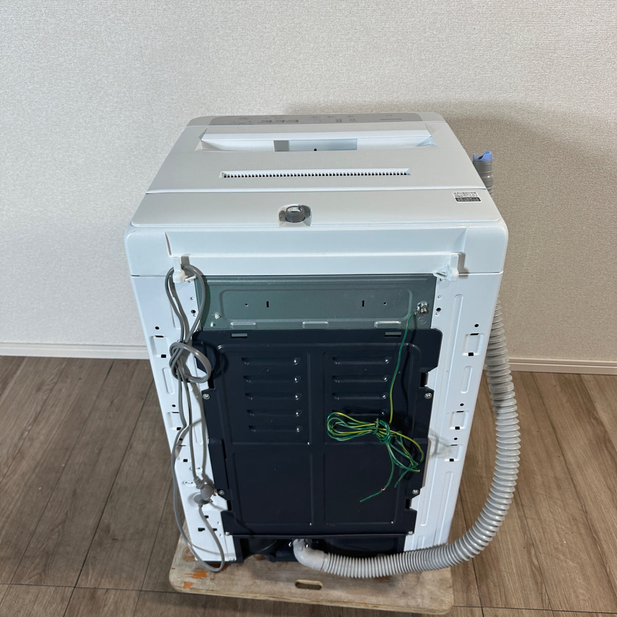 中古 縦型洗濯機 Panasonic NA-F5B2 5kg 2024年製