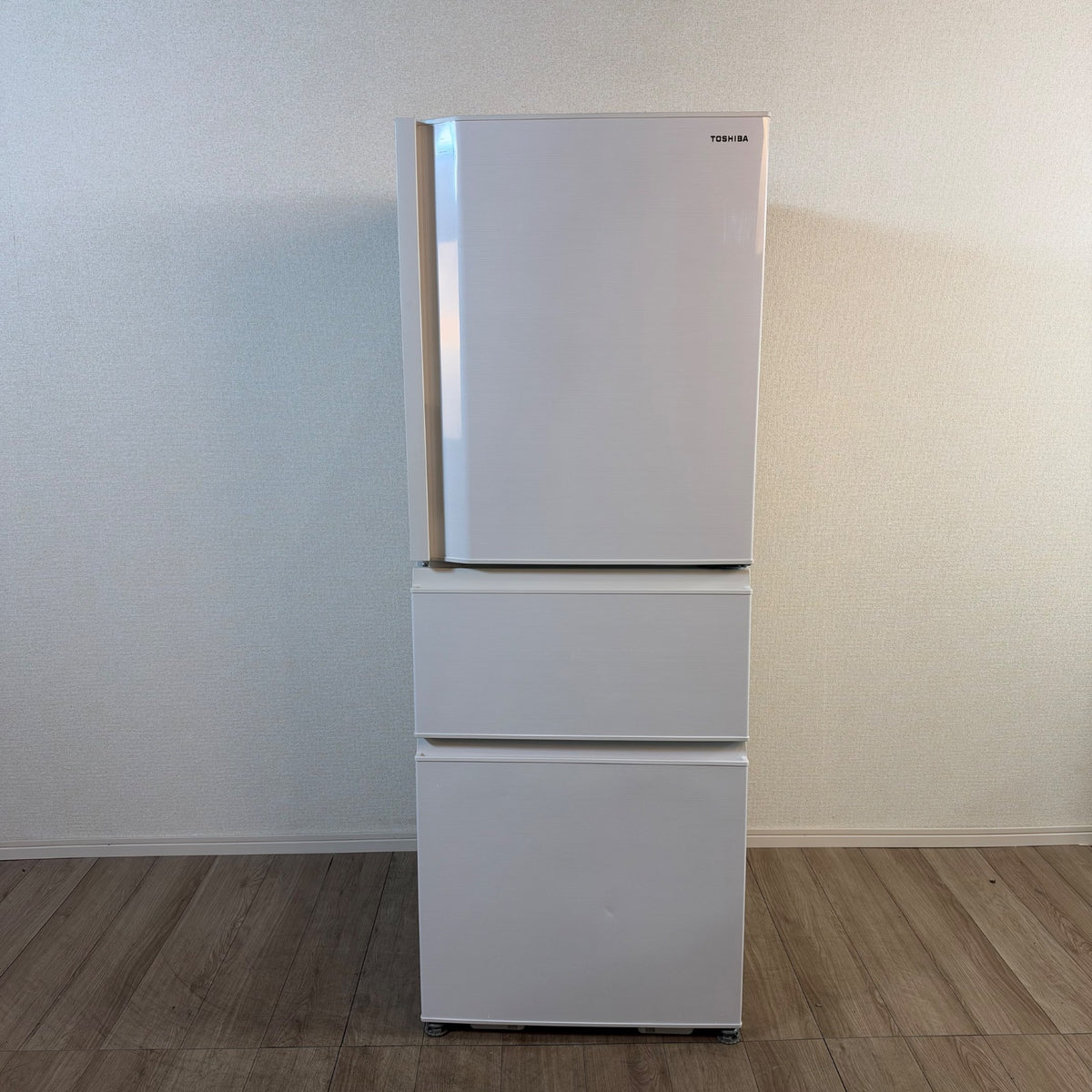 中古 冷蔵庫 TOSHIBA GR-S33SC 326L 2020年製