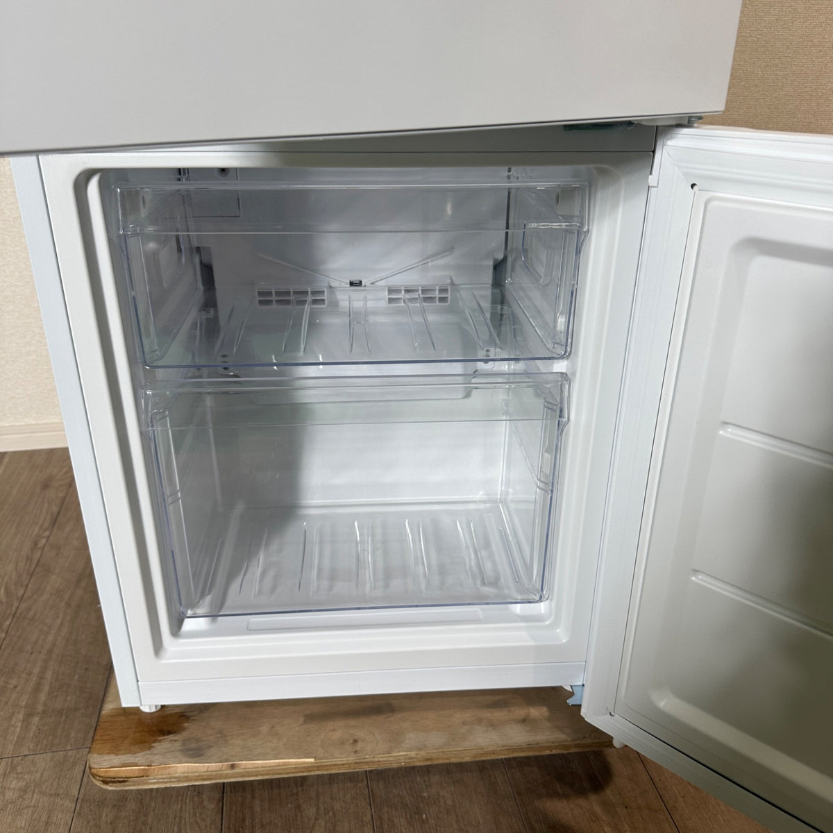 中古 冷蔵庫 Haier OBBR-121A 121L 2024年製 写真9