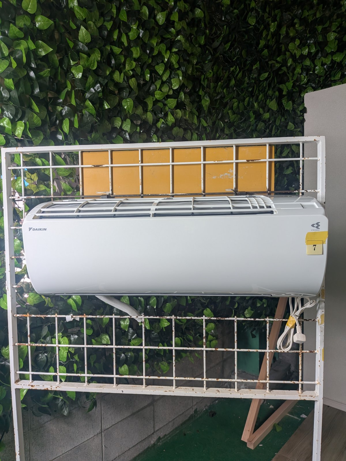 中古 エアコン DAIKIN S223ATES 6畳 2023年製