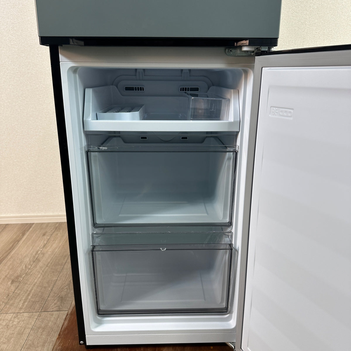 中古 冷蔵庫 AQUA AQR-16A 160L 2025年製 写真7