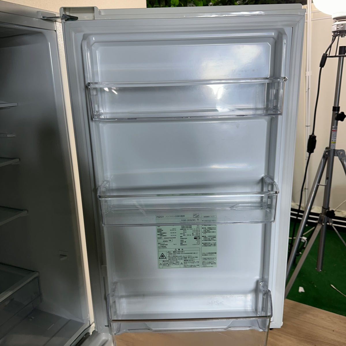 中古 冷蔵庫 AQUA AQR-20N 201L 2023年製 写真7