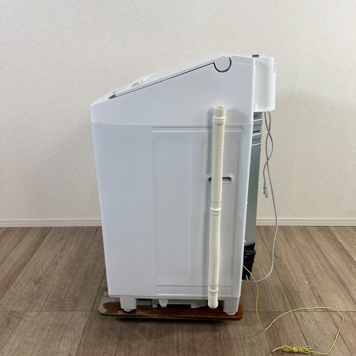 中古 縦型洗濯機 TOSHIBA AW-8DP3 8kg 2024年製