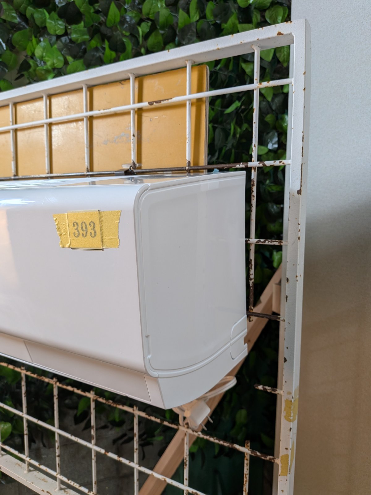 中古 エアコン TOSHIBA RAS-U221M 6畳 2025年製