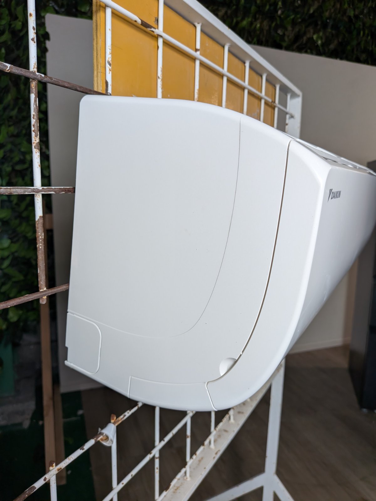 中古 エアコン DAIKIN F28ZTES 10畳 2022年製 写真4