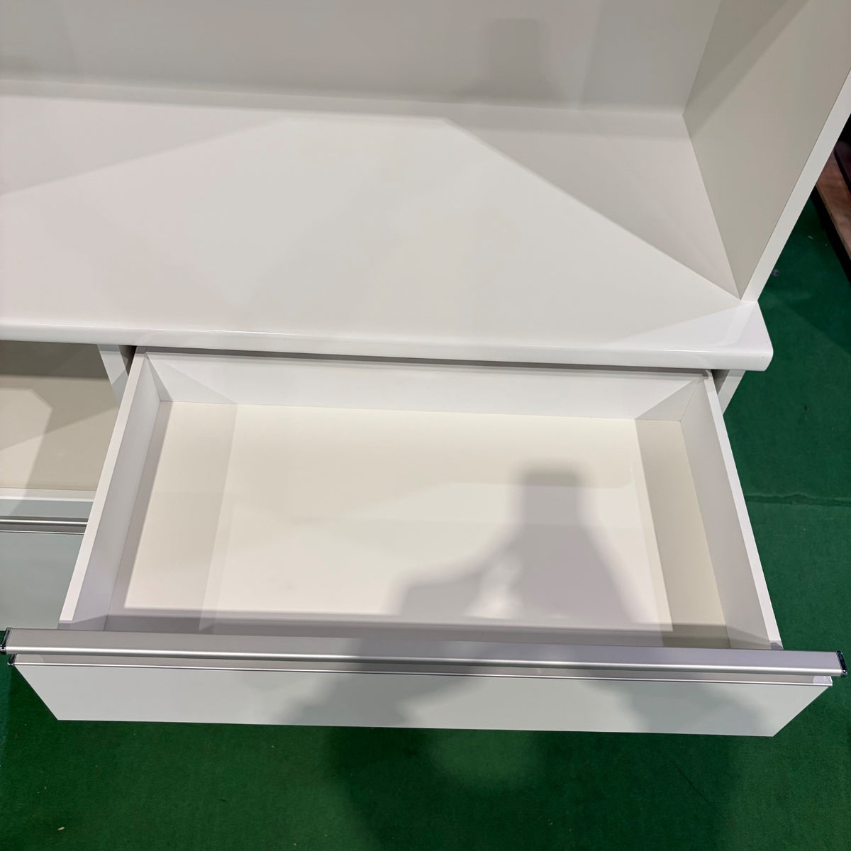 中古 食器棚 ミドルタイプ(幅81~139cm) ホワイト 写真10