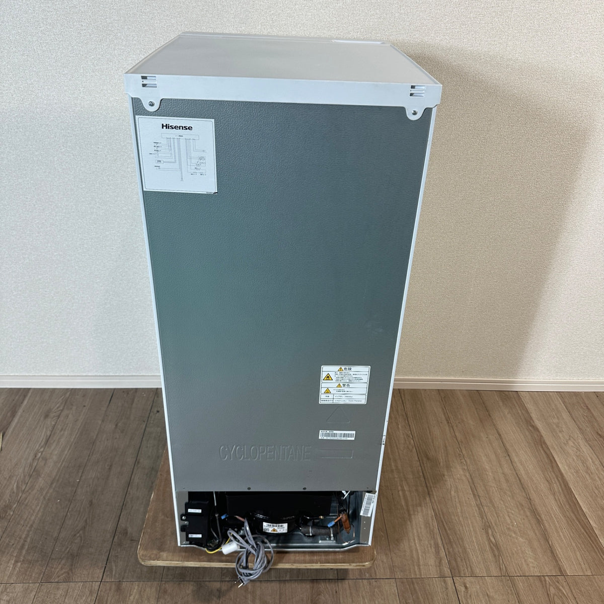 中古 冷蔵庫 Hisense HR-G13C 135L 2024年製 写真5