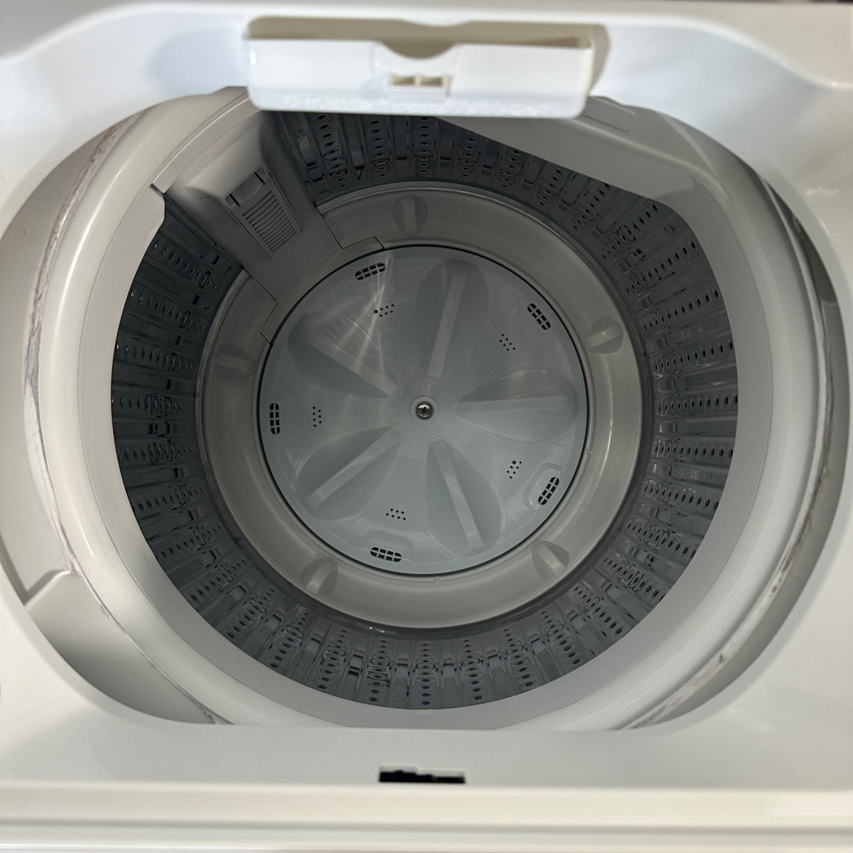 中古 縦型洗濯機 YAMADA YWM-T50H1 5kg 2022年製