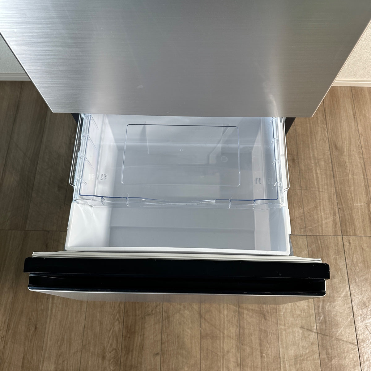 中古 冷蔵庫 HITACHI R-V32TV 315L 2024年製 写真9