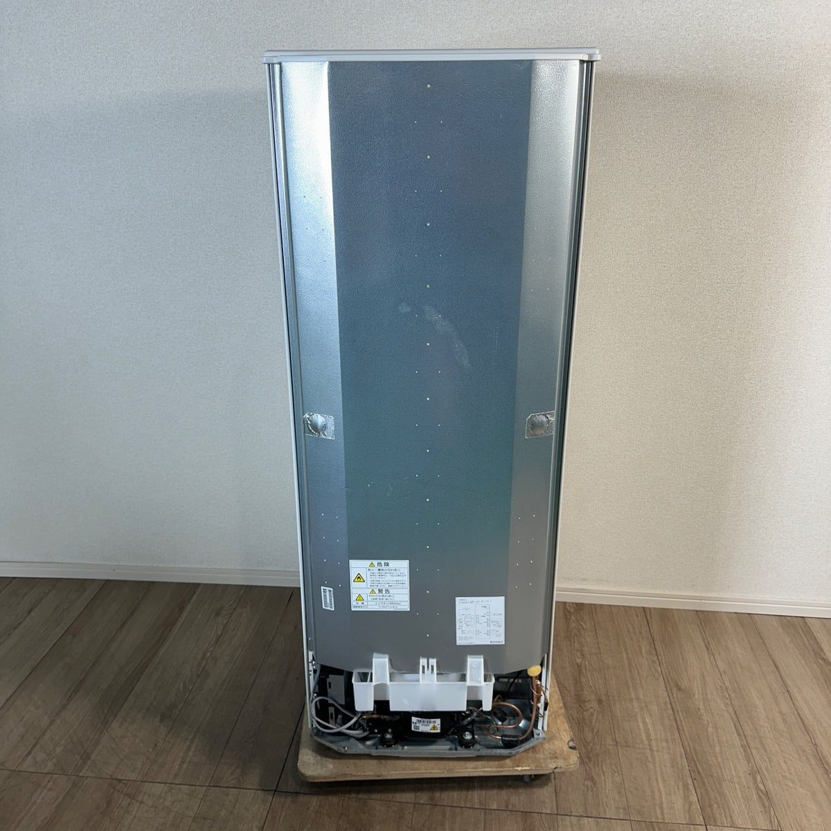 中古 冷蔵庫 AQUA AQR-20N 201L 2023年製 写真5