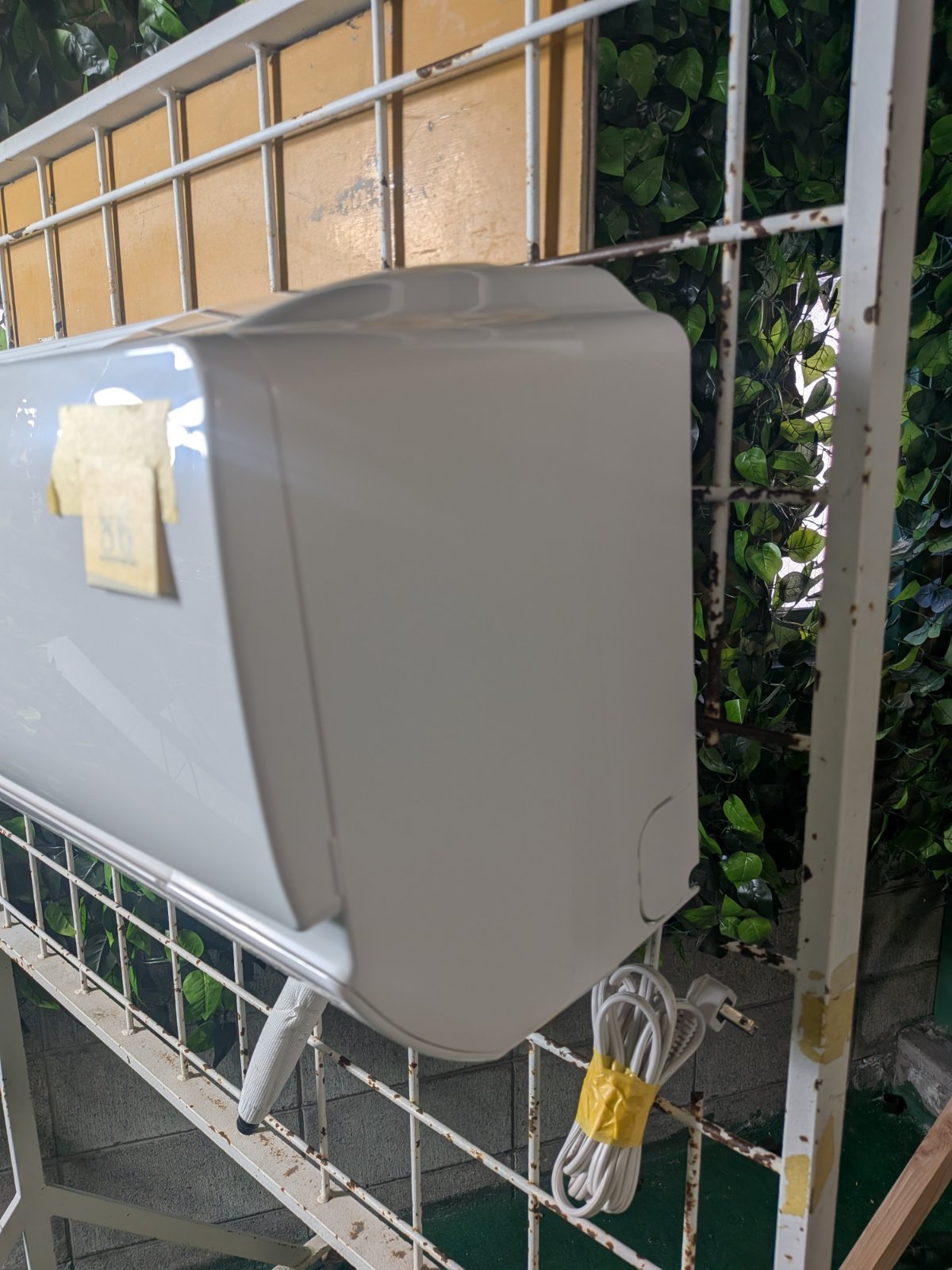 中古 エアコン SHARP AY-P25N 8畳 2022年製