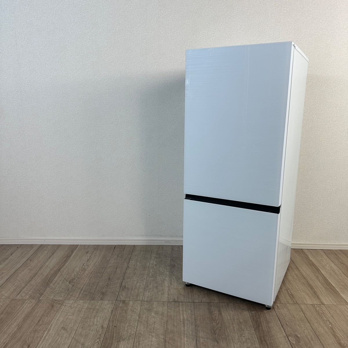 中古 冷蔵庫 Hisense HR-G260HW 257L 2023年製 写真1