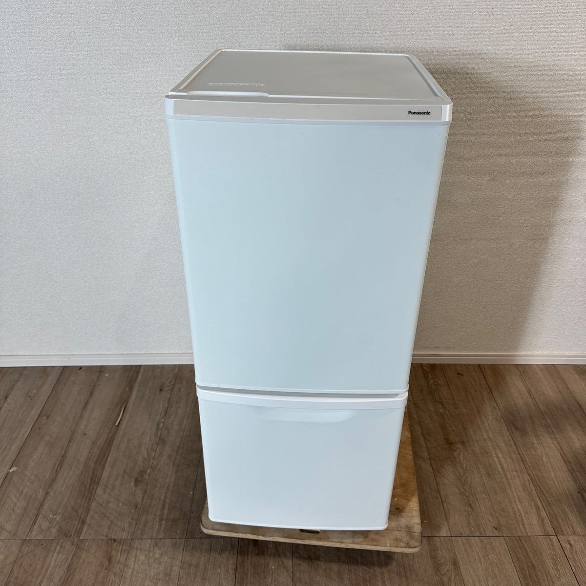 中古 冷蔵庫 Panasonic NR-B14HW 138L 2022年製 写真2